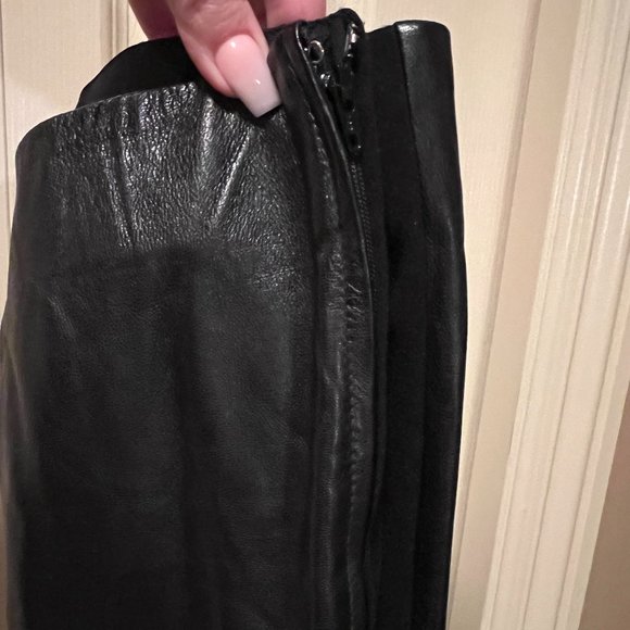 Danier Black Leather  Knit Leggings - Picture 3 of 4